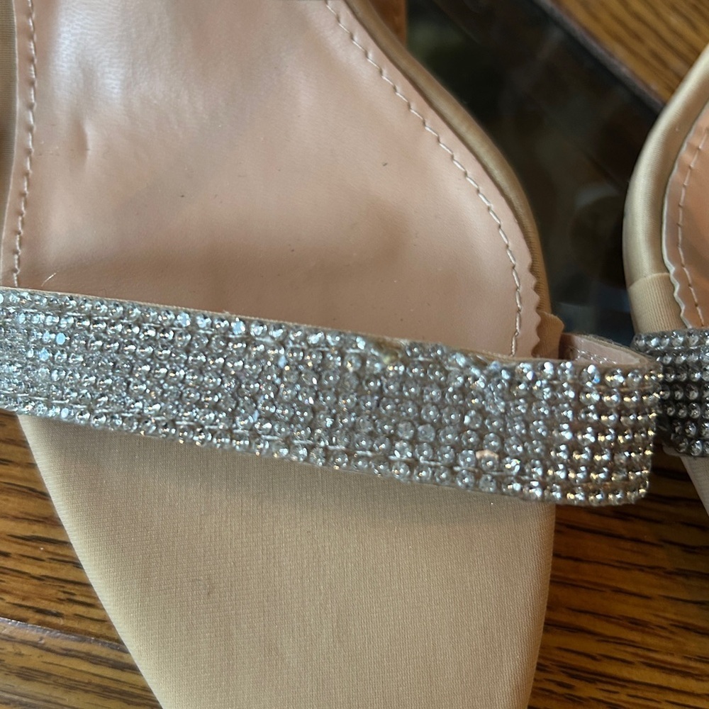 Women's Rhinestone Sandals - Nude - Picture 7 of 7